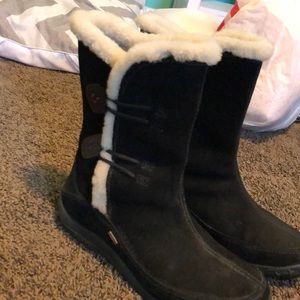 MERRELL WATERPROOF WINTER BOOTS